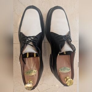 Johnston & Murphy Men's White and Black Derby Dress Shoes